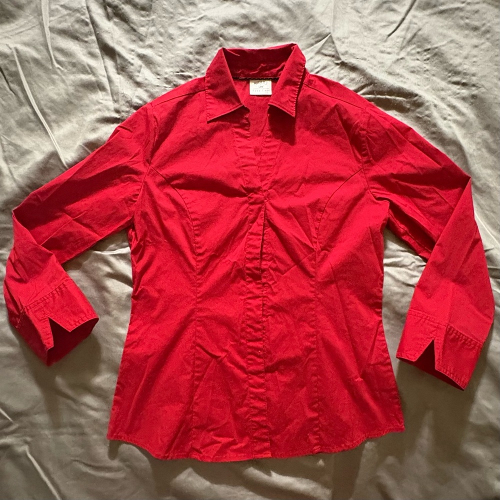 Lee Riders Top Womens Small Red Button Up Cotton Blend Easy Care Casual Fitted